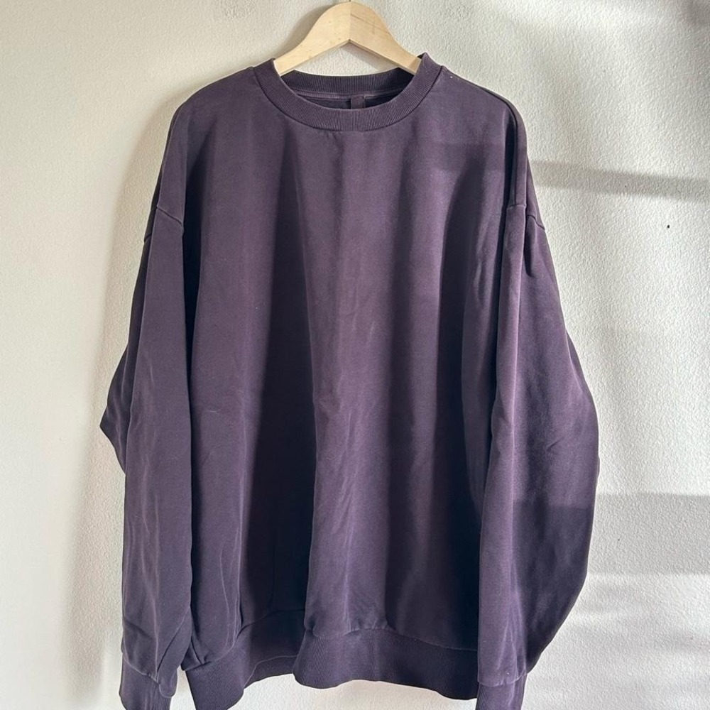 Skims Purple crewneck sweatshirt Size XL